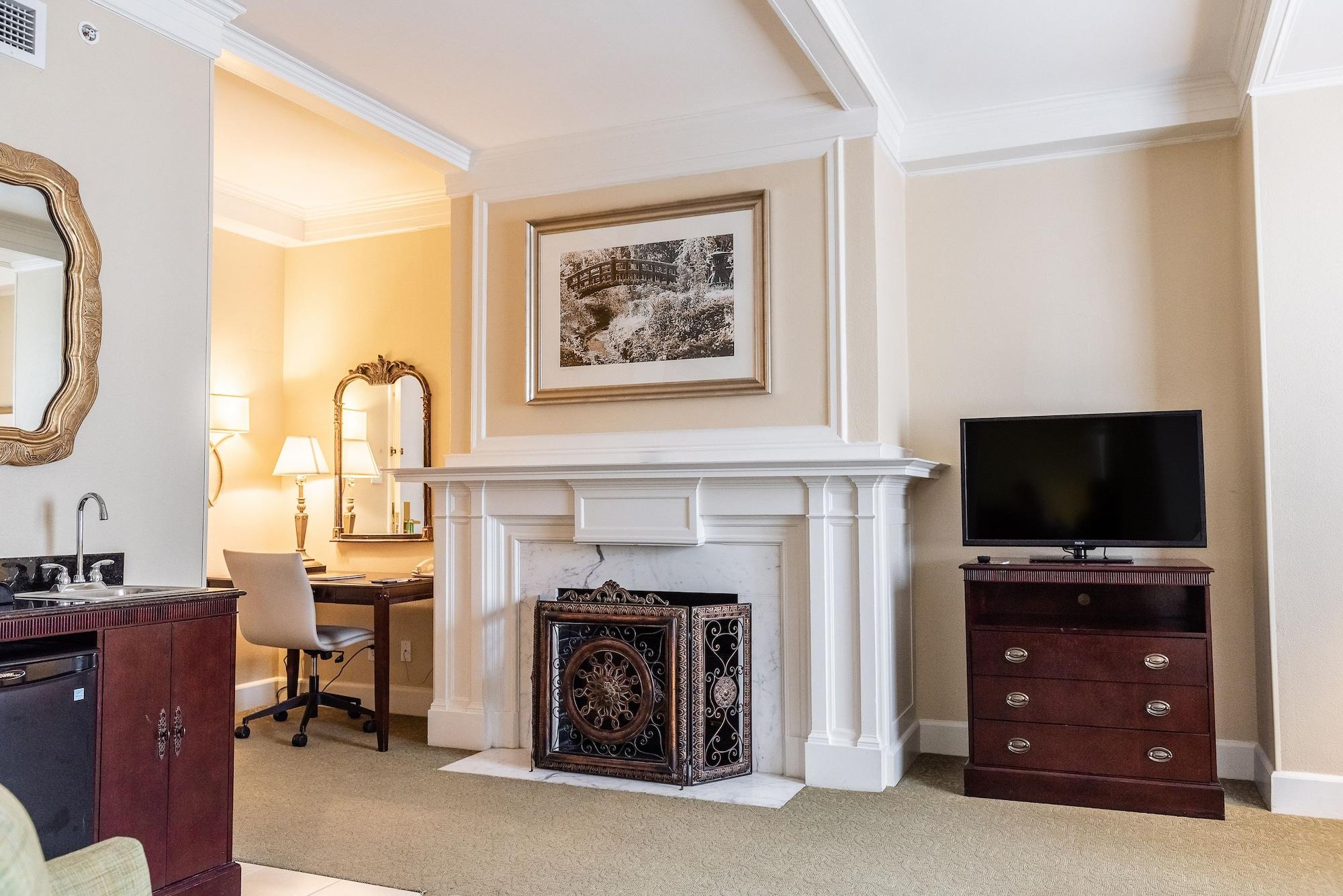 Hampton Inn & Suites Birmingham-Downtown-Tutwiler Eksteriør billede